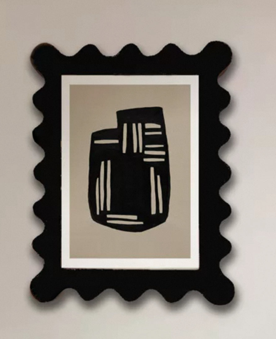 Wavy Frame Abstract Art Prink, 40x50cm Sculptural Black Wood Frame, Minimal Geometric Canvas with Acrylic Glass, Modern Wall Decor